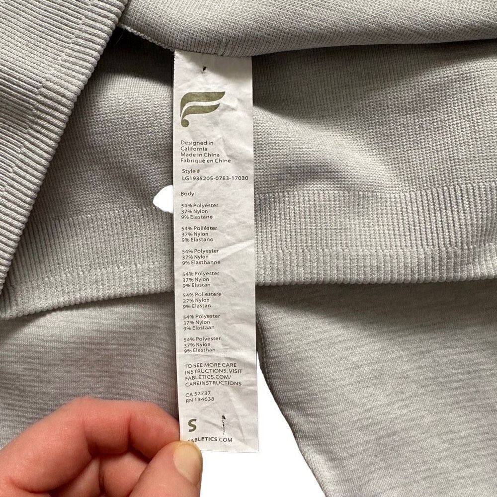 Fabletics light gray leggings size small - Picture 6 of 6